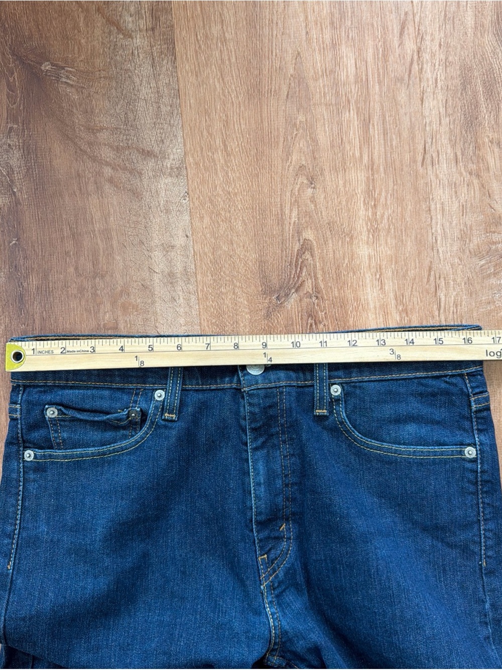 Levi's 513 Jeans Mens 32x32 Blue Straight Dark Was Denim Stretch Pants Casual - Picture 2 of 12